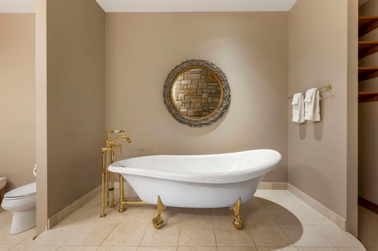 Christie'S Mill Inn & Spa - BW Premier Collection Port Severn Экстерьер фото